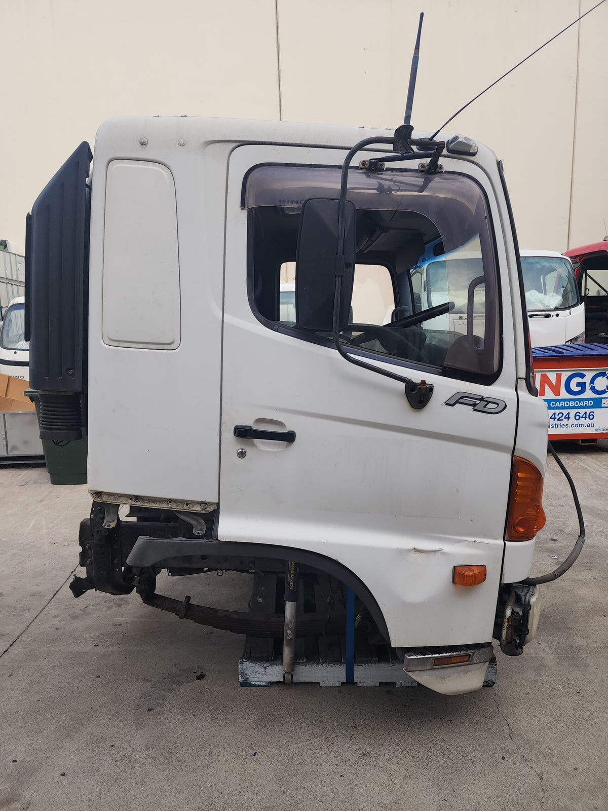 Hino Ranger Pro (FD/FE/GD) Cabin Shell – Narrow Cab – Manual – 2003-2011 (CL2750) image 7