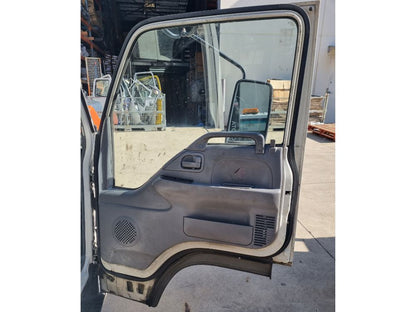 Isuzu N Series (NPR) Cabin Shell – Wide Cab – Auto – 2004-2008 (BW2594) image 4