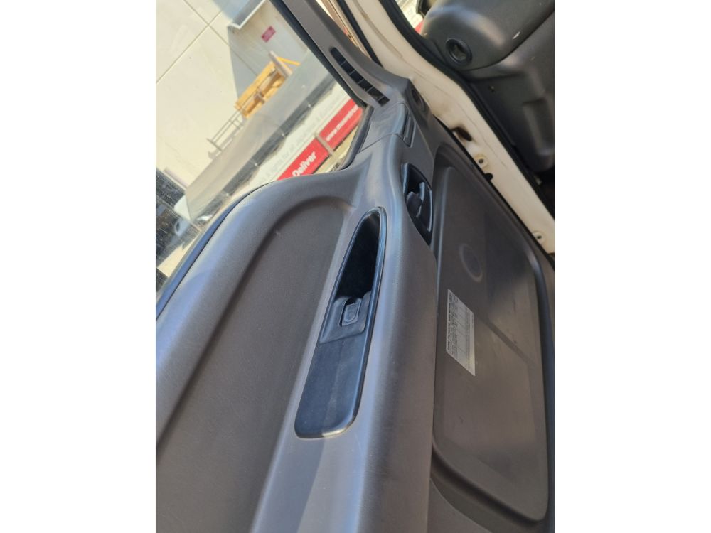 Isuzu F Series (FRR) Cabin Shell – Manual – 1996-2007 (BX1927) image 6