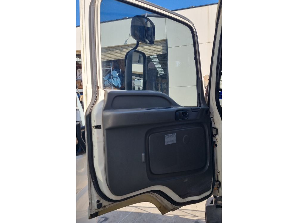 Isuzu F Series (FRR) Cabin Shell – Manual – 1996-2007 (BX1927) image 13