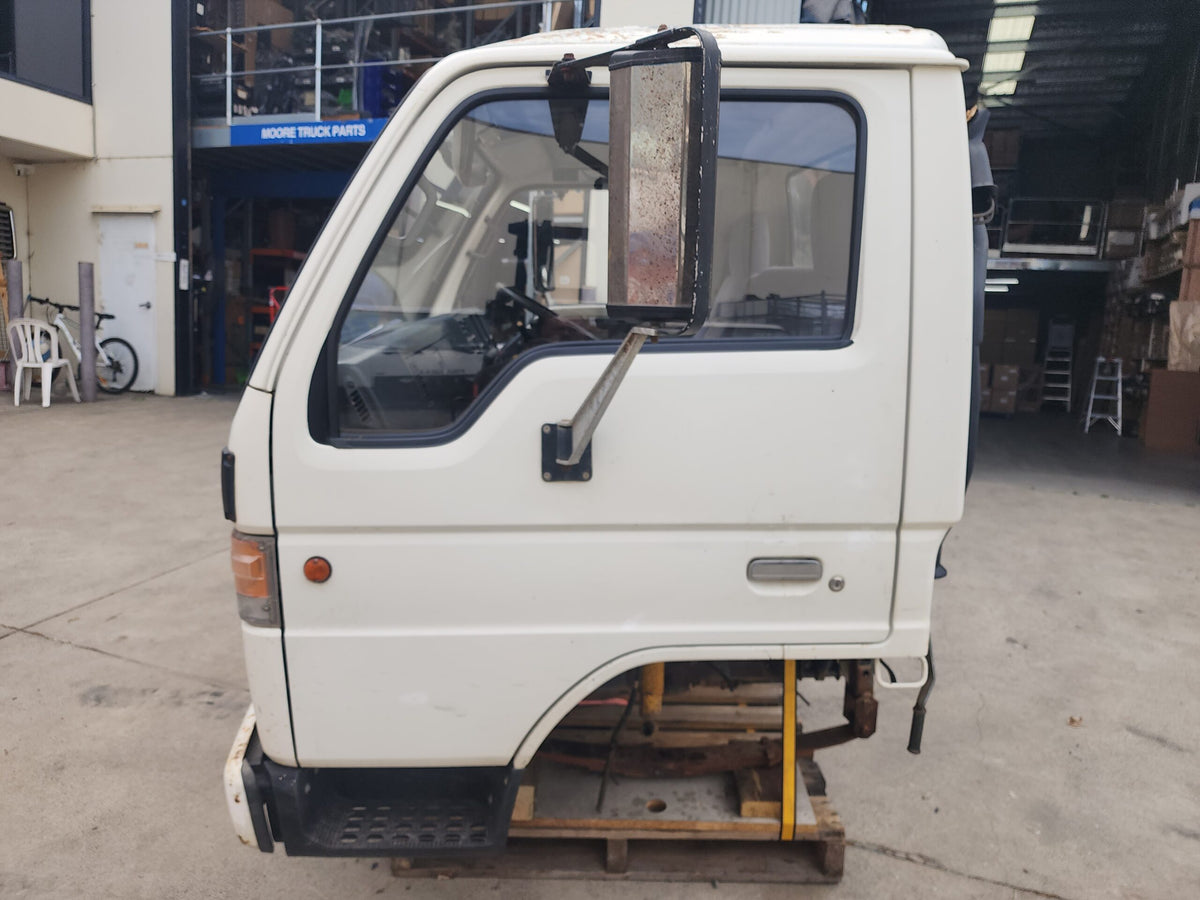Mazda T series (T400) Cabin Shell – Wide Cab – 1989-2000 (CL2746) image 3