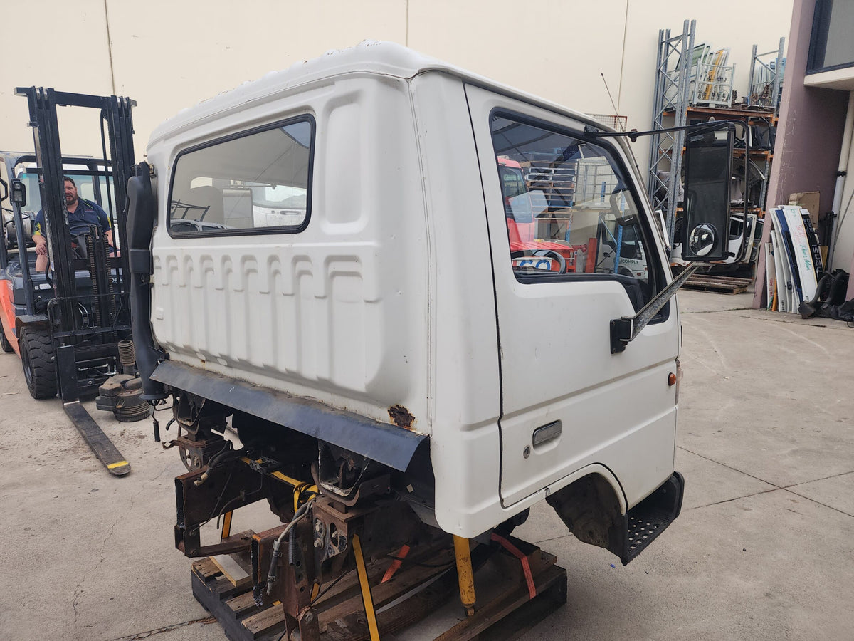 Mazda T series (T400) Cabin Shell – Wide Cab – 1989-2000 (CL2746) image 6