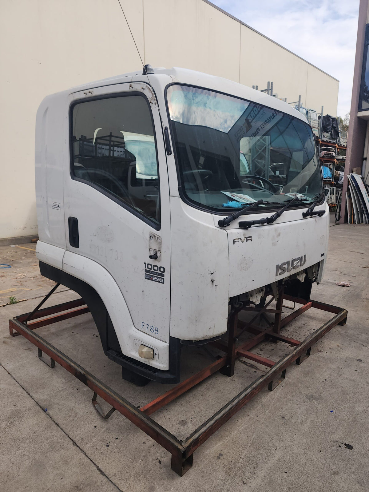 Isuzu F Series (FVR) Cabin Shell – Manual – 2008-ON (CL2765) image 2