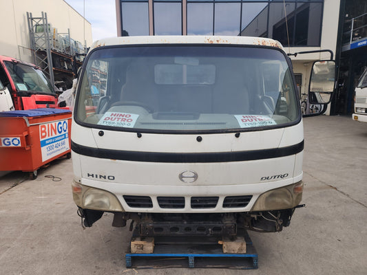 Hino Dutro (XZU4) Cabin Shell – Wide Cab – Manual – 2003-2011 (CL2751) image 1