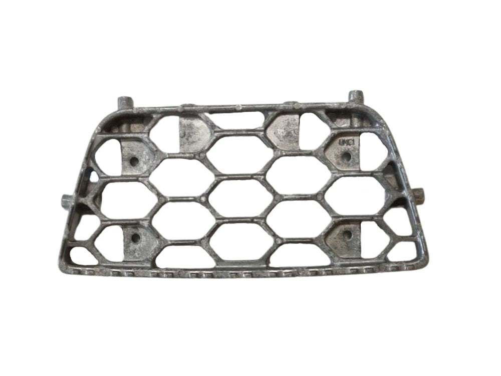 Hino 500 Series Step Plate Right Hand / Left Hand – FC/FD/FE (2017-On) image 1