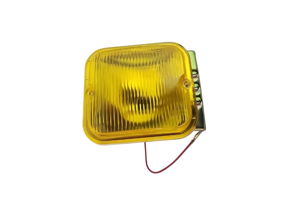 Nissan-UD Fog Lamp Right Hand / Left Hand – CW/CG/CK (1984-1990) image 3