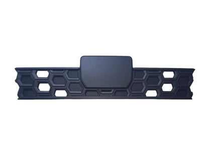Mitsubishi/Fuso Canter Front Bumper Bar Centre Garnish – FEA/FEB/FEC/FG (2024-On) image 1