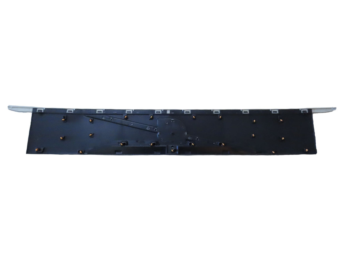 Volvo Version 5 Front panel Grille Upper – FM (2020-On) image 3