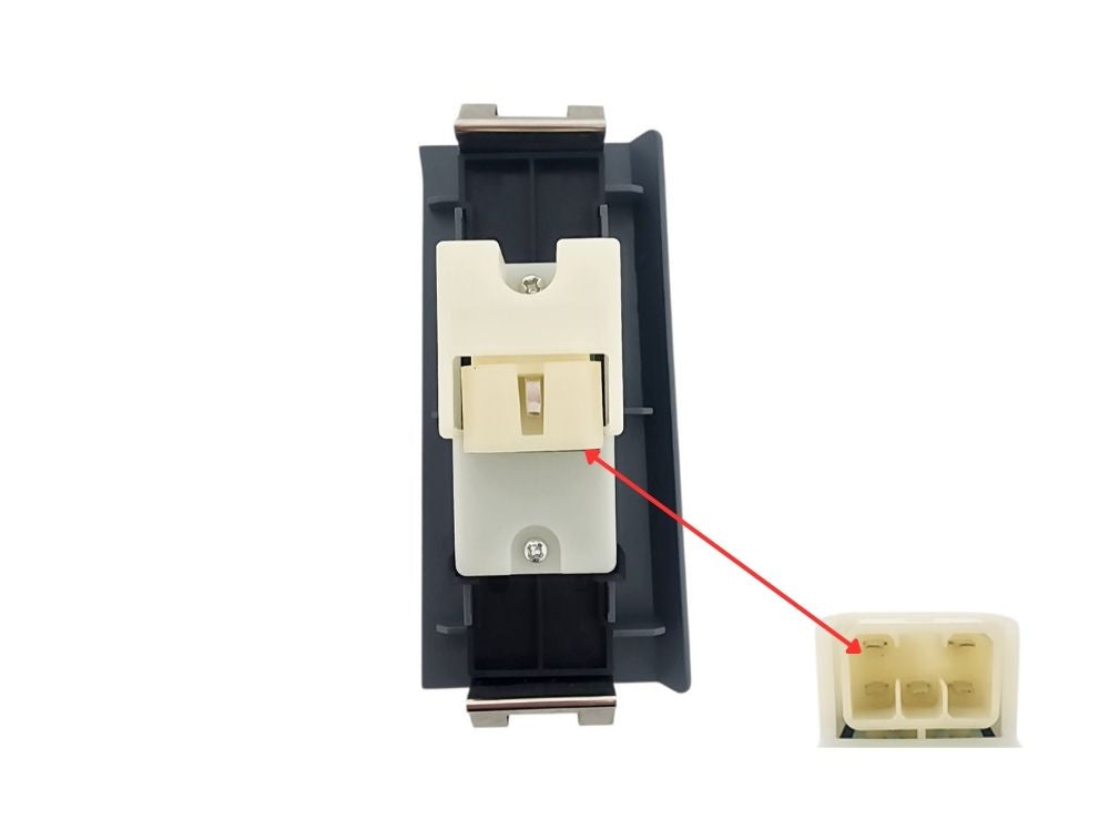 Mitsubishi/Fuso Canter FE5/FB5/FE6/FG6 (1995-2005) – Door Window Switch Right Hand – 24V | Image 3