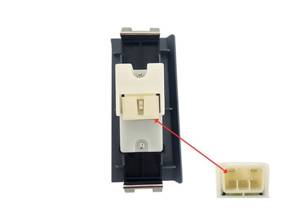 Mitsubishi/Fuso Canter FE5/FB5/FE6/FG6 (1995-2005) – Door Window Switch Right Hand – 24V | Image 3