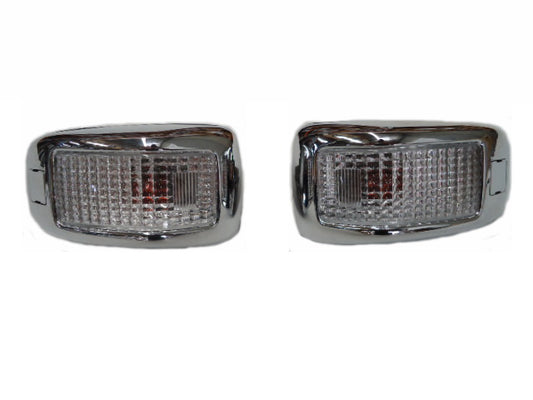 Door Flasher R/H Right Hand = L/H Left Hand  –  Sold As a Pair  –  Clear  –  With Chrome Mould  –  To Suit Hino Ranger Pro (03-17)