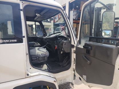 Nissan UD (MK/LK) Cabin Shell – Narrow Cab – Manual – Early (CL2753) image 11