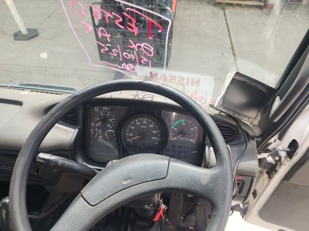 Nissan UD (MK/LK) Cabin Shell – Narrow Cab – Manual – Early (CL2753) image 15