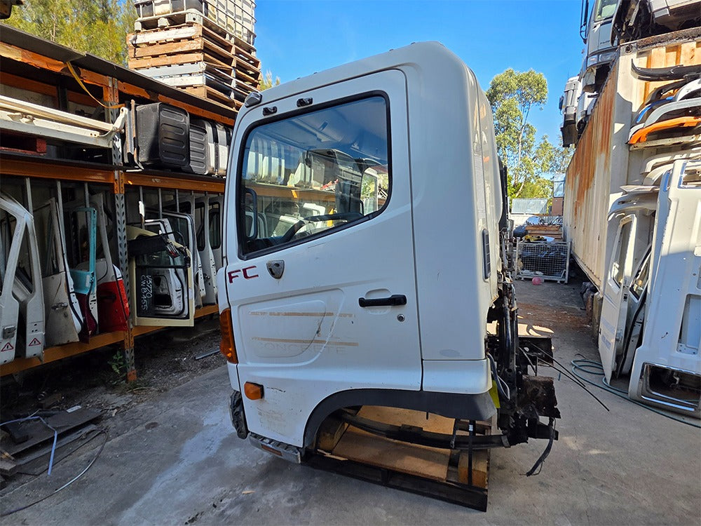 Hino Ranger Pro (FC) Cabin Shell – Narrow Cab – Manual – 2003-2011 (CJ6276) image 9