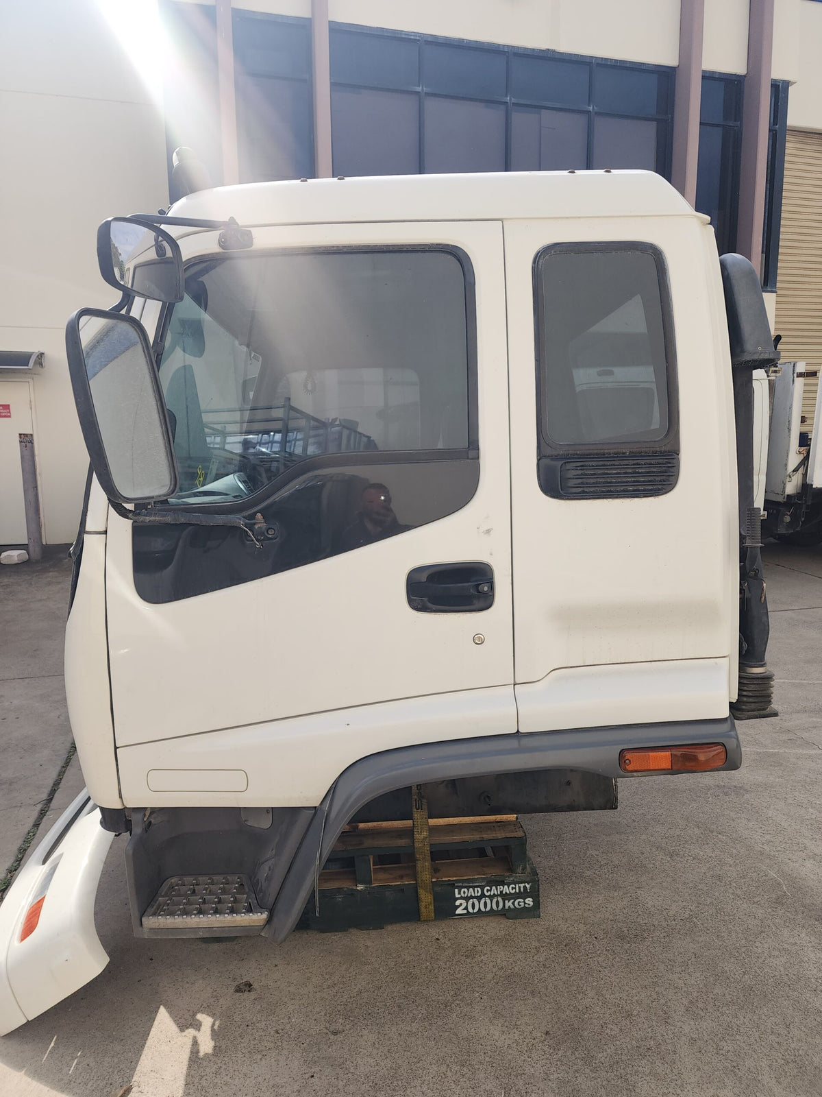 Isuzu F Series (FVM) Cabin Shell – Manual – 2001-2008 (CL2691) image 4