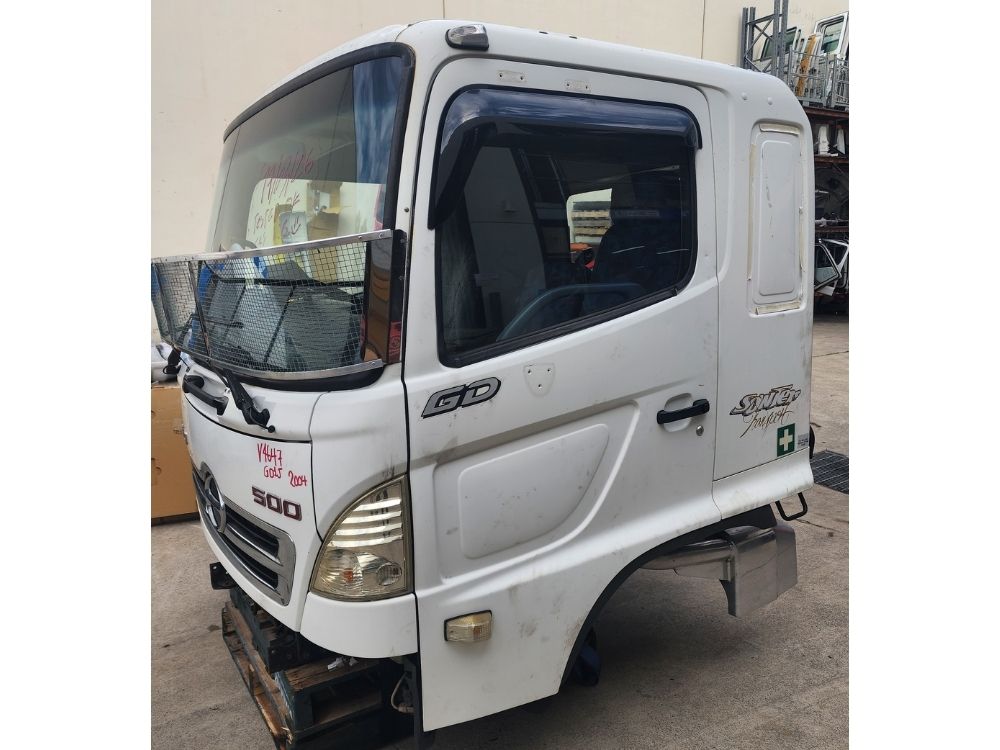 Hino Ranger Pro (FD/FE/GD) Cabin Shell – Narrow Cab – Manual – 2003-2011 (CQ4607) image 2