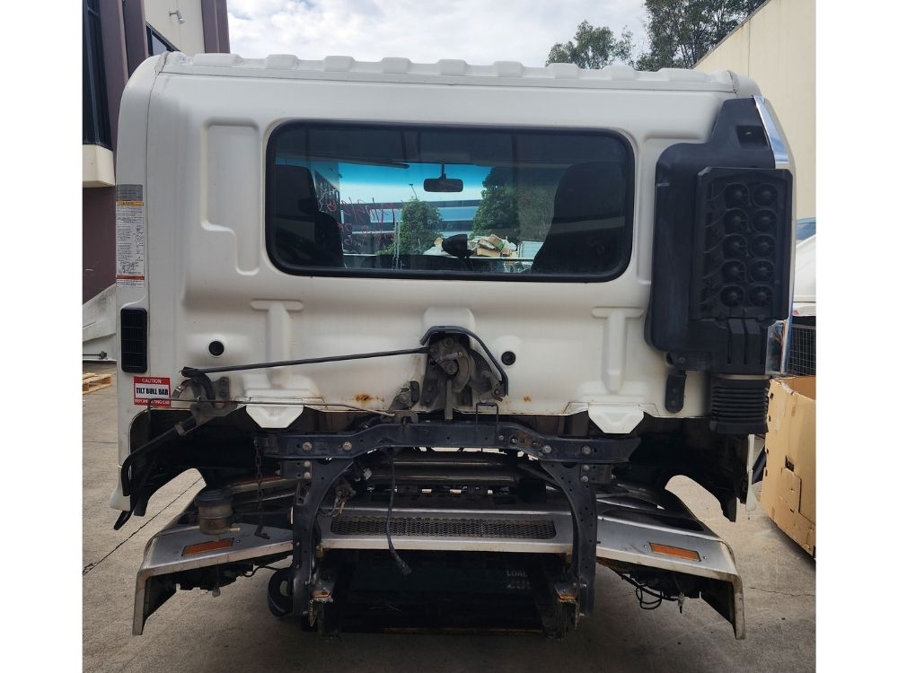 Hino Ranger Pro (FD/FE/GD) Cabin Shell – Narrow Cab – Manual – 2003-2011 (CQ4607) image 4