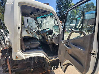 Hino Dutro (XZU4) Cabin Shell – Wide Cab – Manual – 2003-2011 (CN5736) image 10