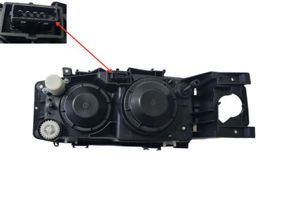 Renault Midlum HeadLamp Right Hand – 1st/2nd Gen (2000-2013) image 3