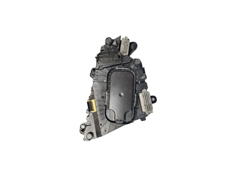 Volvo Version 5 Headlamp Right Hand – Halogen – FM (2020-On) image 3