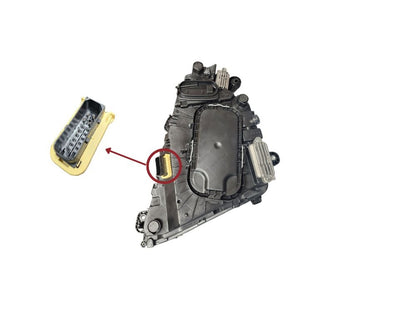 Volvo Version 5 Headlamp Right Hand – Halogen – FM (2020-On) image 4