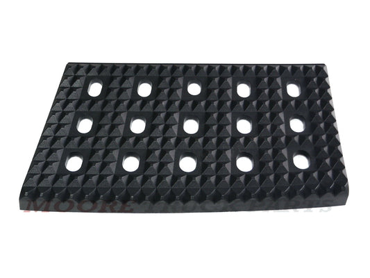 Iveco Stralis Step Plate Right Hand – Upper – Pltic – Dark Grey – AT/AD (2004-2008) image 1