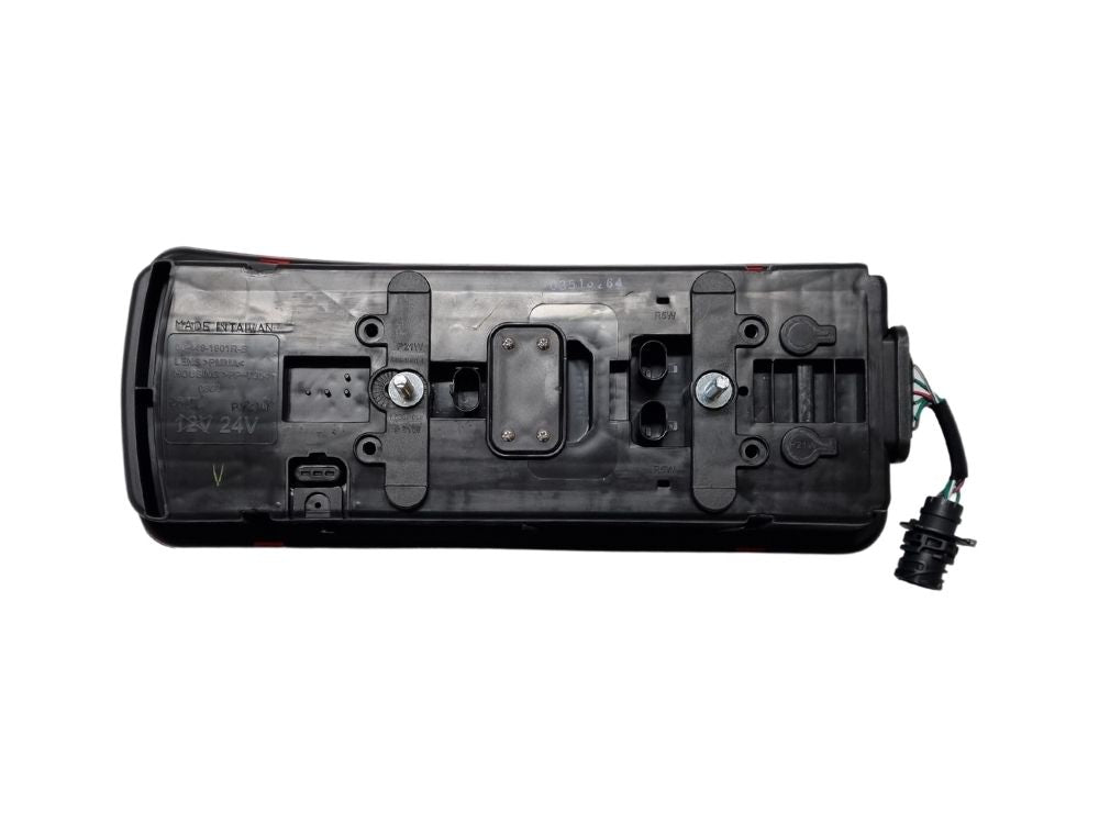MAN TGL Tail Lamp Right Hand – C/CC/L/LX/DN (2014-2022) image 5
