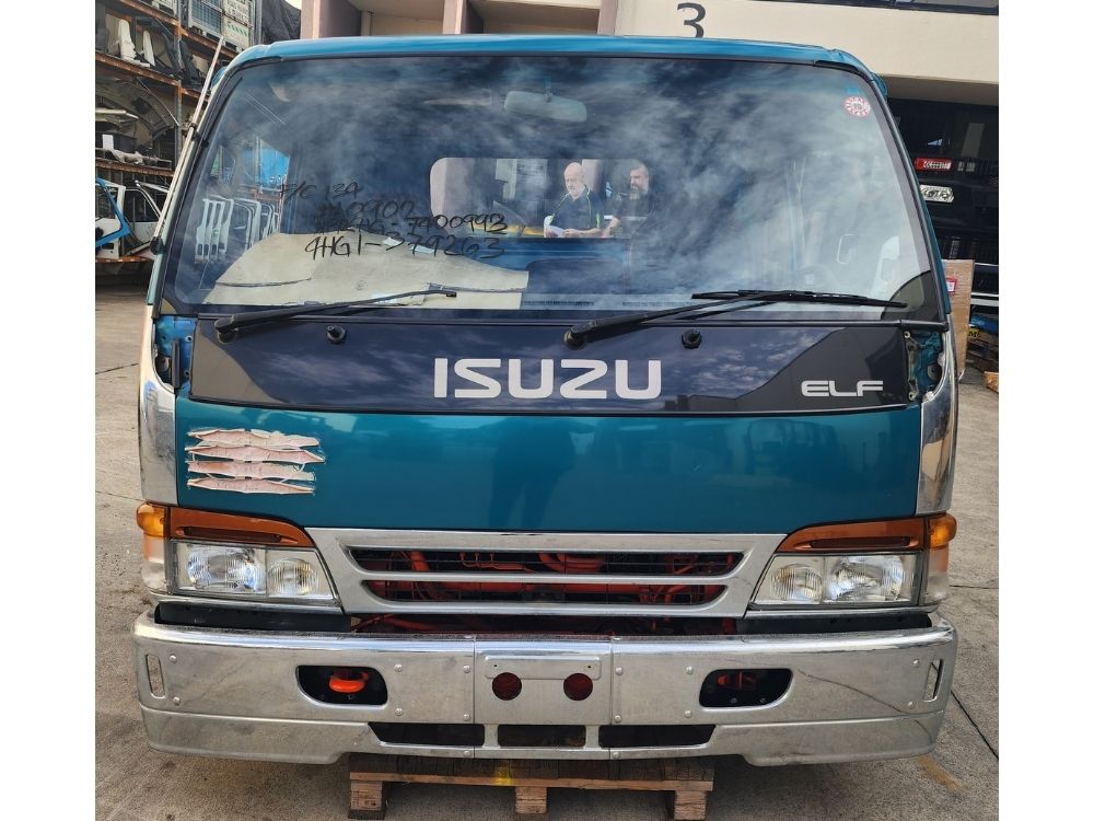 Isuzu N Series (NPR) Cabin Shell – Wide Cab – Manual – 1994-2007 (CQ4608) image 1