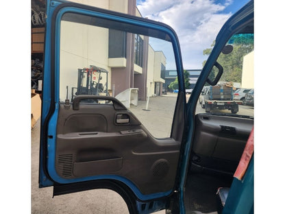 Isuzu N Series (NPR) Cabin Shell – Wide Cab – Manual – 1994-2007 (CQ4608) image 2
