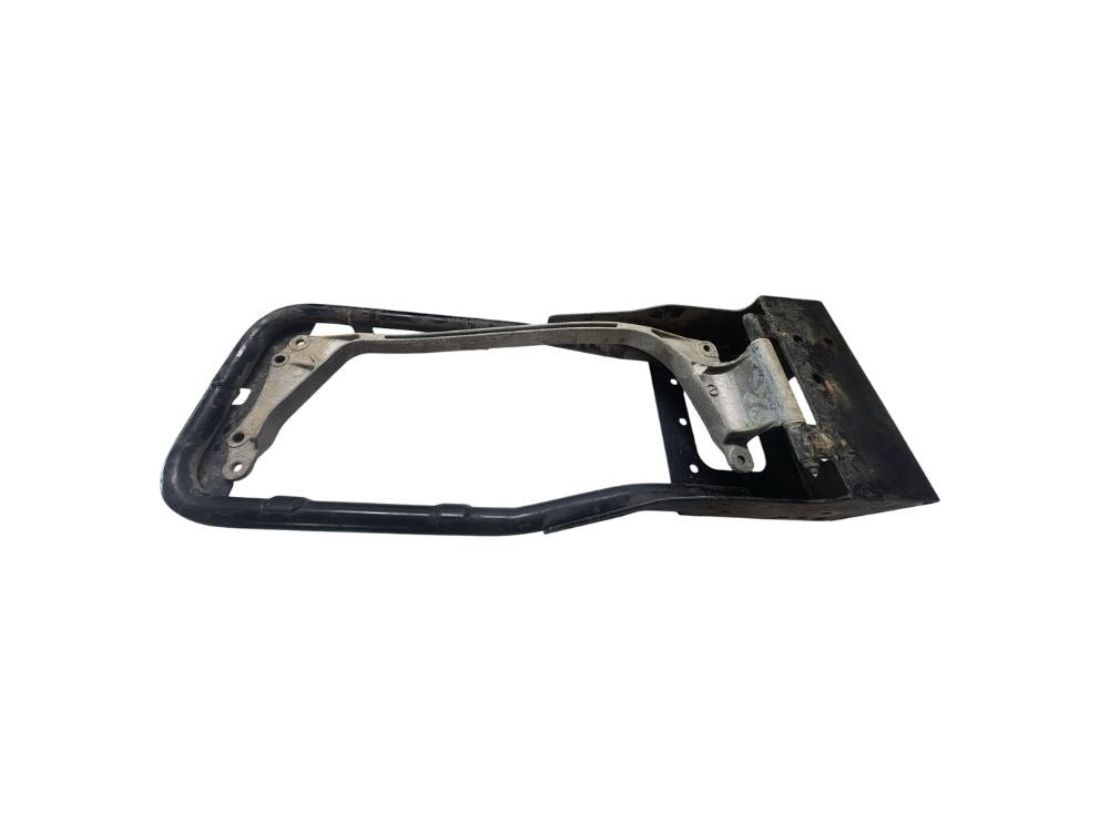 Isuzu Giga HeadLamp Holder Right Hand – CXZ/CXY/CYZ/EXD/EXY/EXZ (1994-2017) image 3
