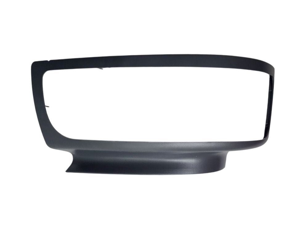 Renault Midlum HeadLamp Rim Right Hand – 1st/2nd Gen (2000-2013) image 1