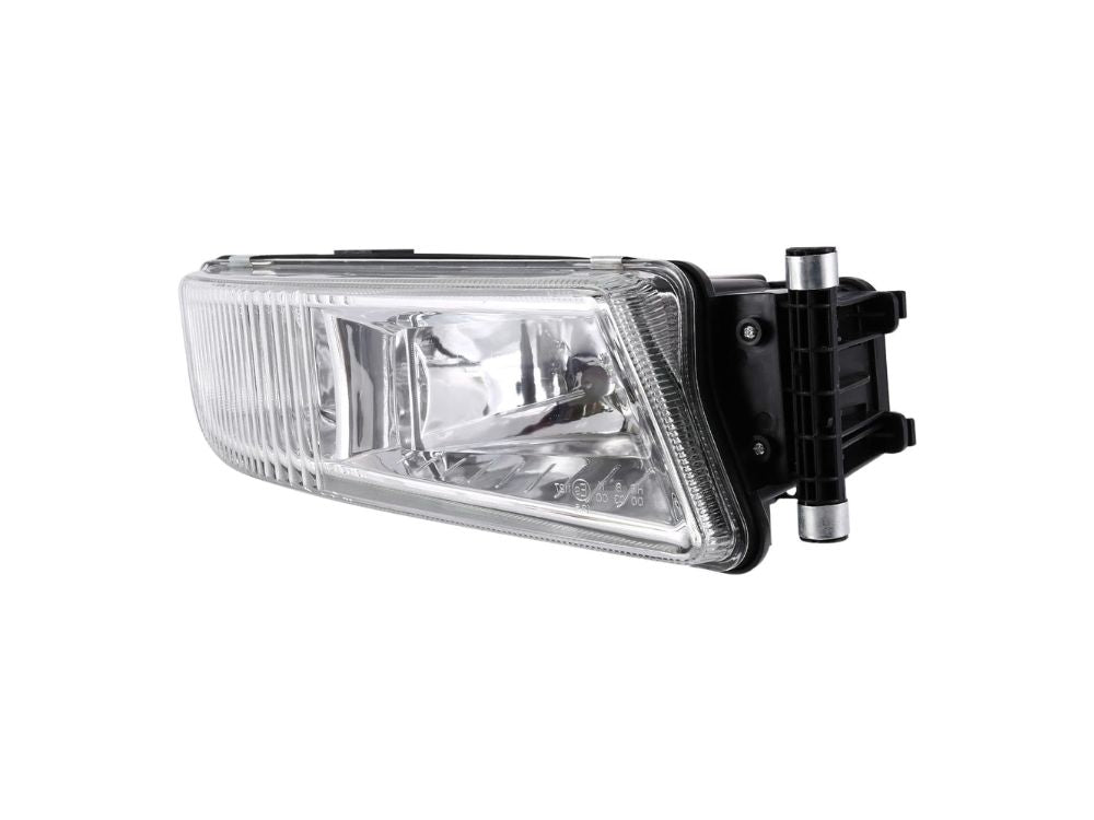MAN TGX Fog Lamp Right Hand – XL/XLX/XXL (2014-2022) image 3