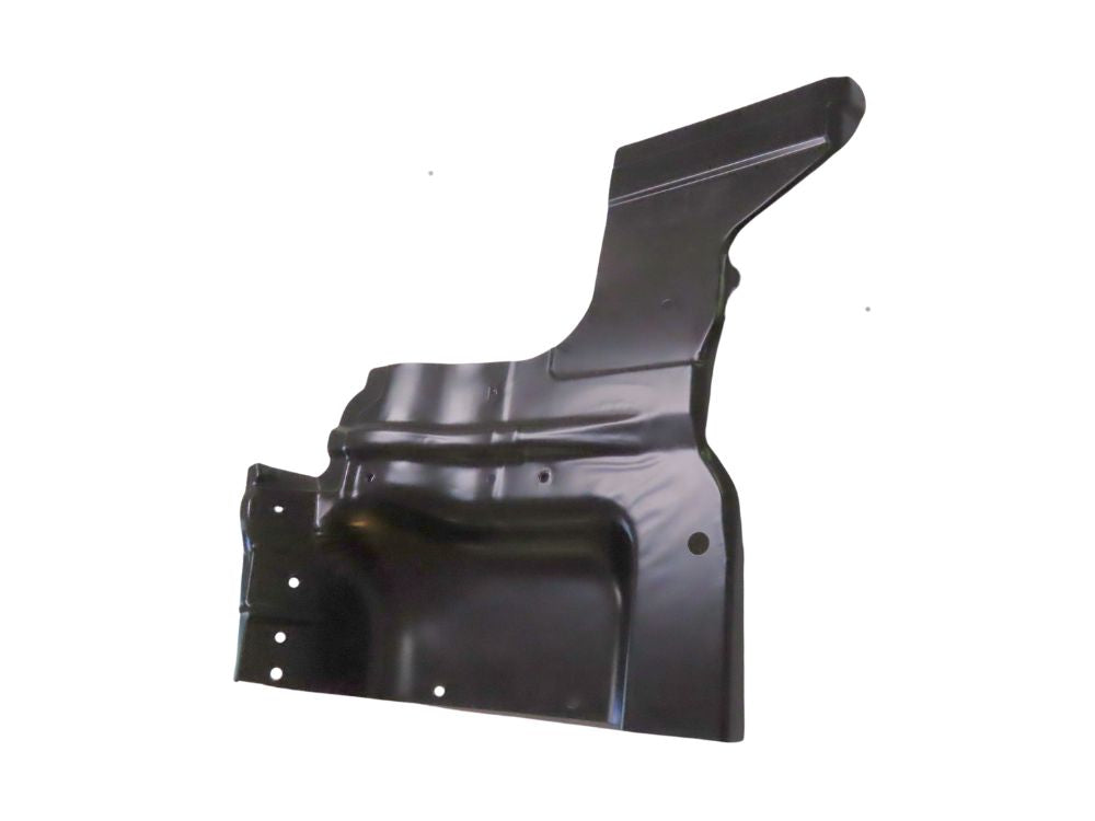 Mitsubishi/Fuso Canter Step Backing Panel Right Hand – Steel – Wide Cab – Welded On – FE8/FG8 (2005-2011) image 3