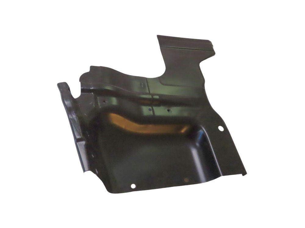 Mitsubishi/Fuso Canter Step Backing Panel Right Hand – Steel – Wide Cab – Welded On – FE8/FG8 (2005-2011) image 4