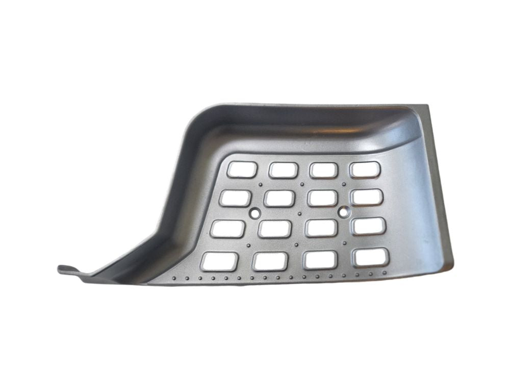 DAF XF Series Step Plate Right Hand – Lower – Euro 6 (2020-2025) image 1