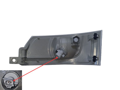 Isuzu F Series Corner Lamp Right Hand – FRD/FRR/FSD/FSR/FTR/FSS 4X4/(07/2021-On) image 2