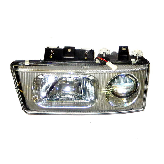 Mitsubishi/Fuso Fighter HeadLamp Right Hand – Import Model – FK6/FM6/FN6 (1996-2008) image 1