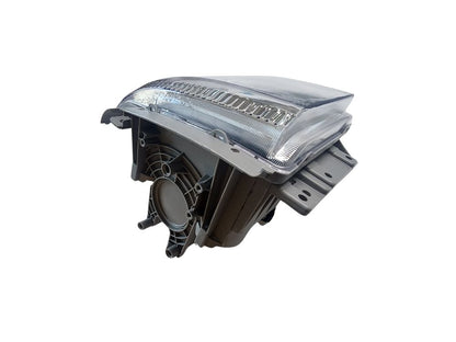 Isuzu F Series HeadLamp Right Hand – Electric Adjust – FTR/FVD/FVL/FVM/FVR/FVZ/FVY/FXY/FXZ/FYH/FTS 4×4 (2008-On) image 4