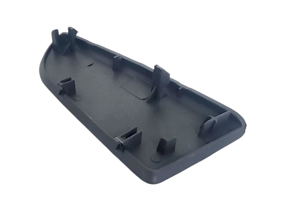 Isuzu N Series NLR/NLS/NMR/NNR/NPR/NPS/NQR (2008-On) – Door Trim Finisher Panel Right Hand | Image 3