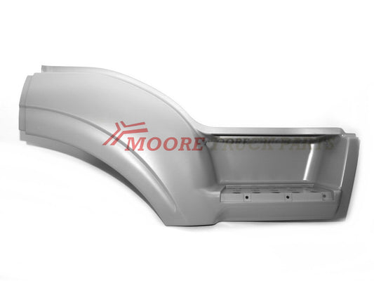 Iveco Stralis Step Panel Right Hand – Upper – Light Grey – AT/AD (2004-2008) image 1