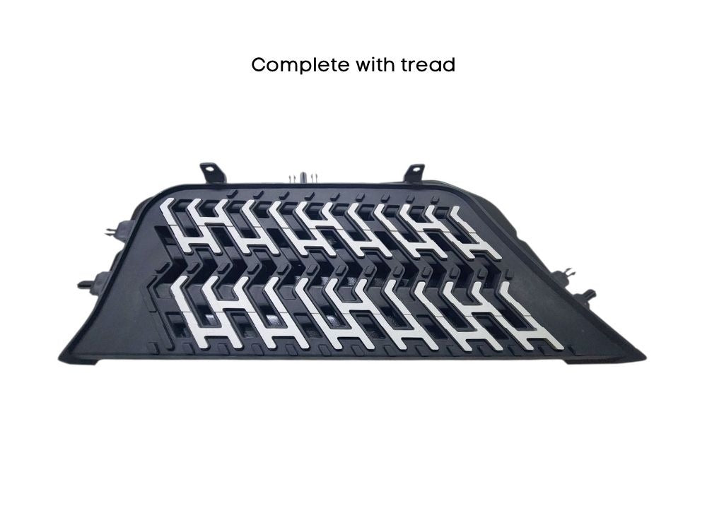 Volvo Version 5 Step Plate And Bracket Right Hand – Upper- Complete With Tread – FH (2020-On) image 2
