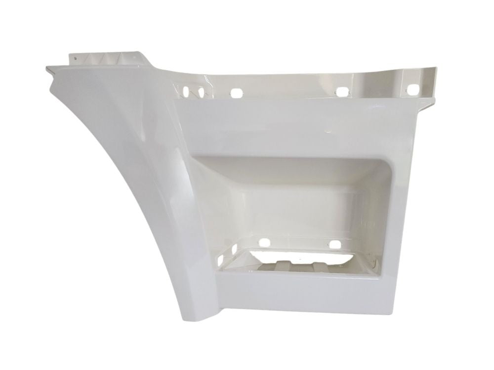 Mitsubishi/Fuso Shogun Step Panel Right Hand – Upper – High Cab – 460/530 (2018-On) image 1
