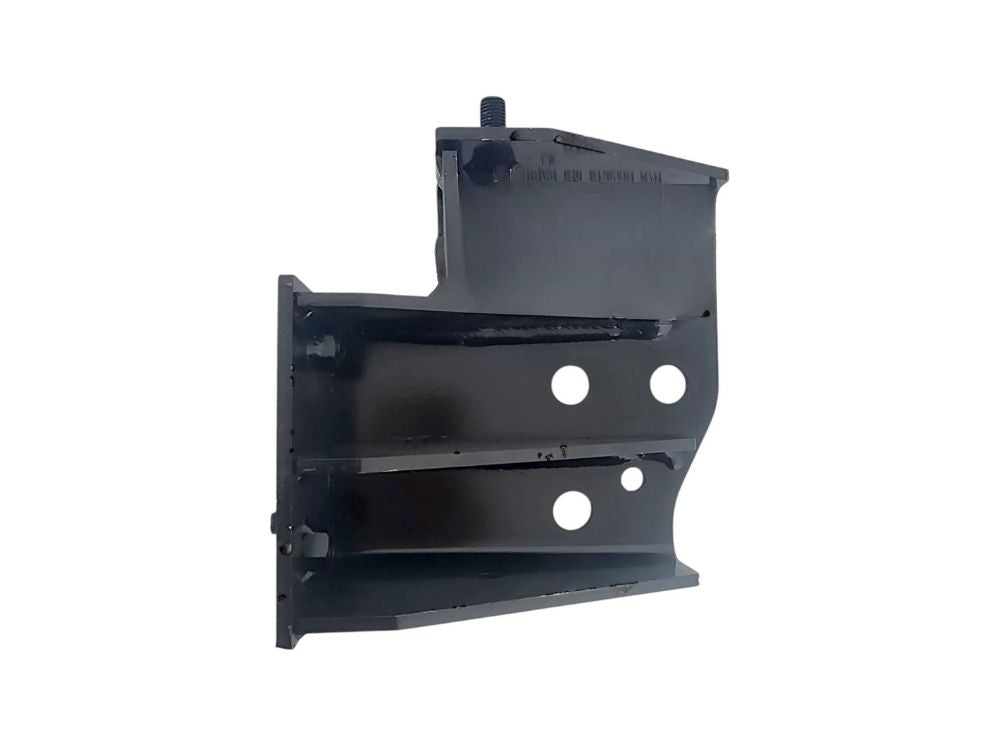 Nissan-UD Condor LK (09/2011-2020) – Front Bumper Bar Bracket Right Hand – Narrow | Image 1