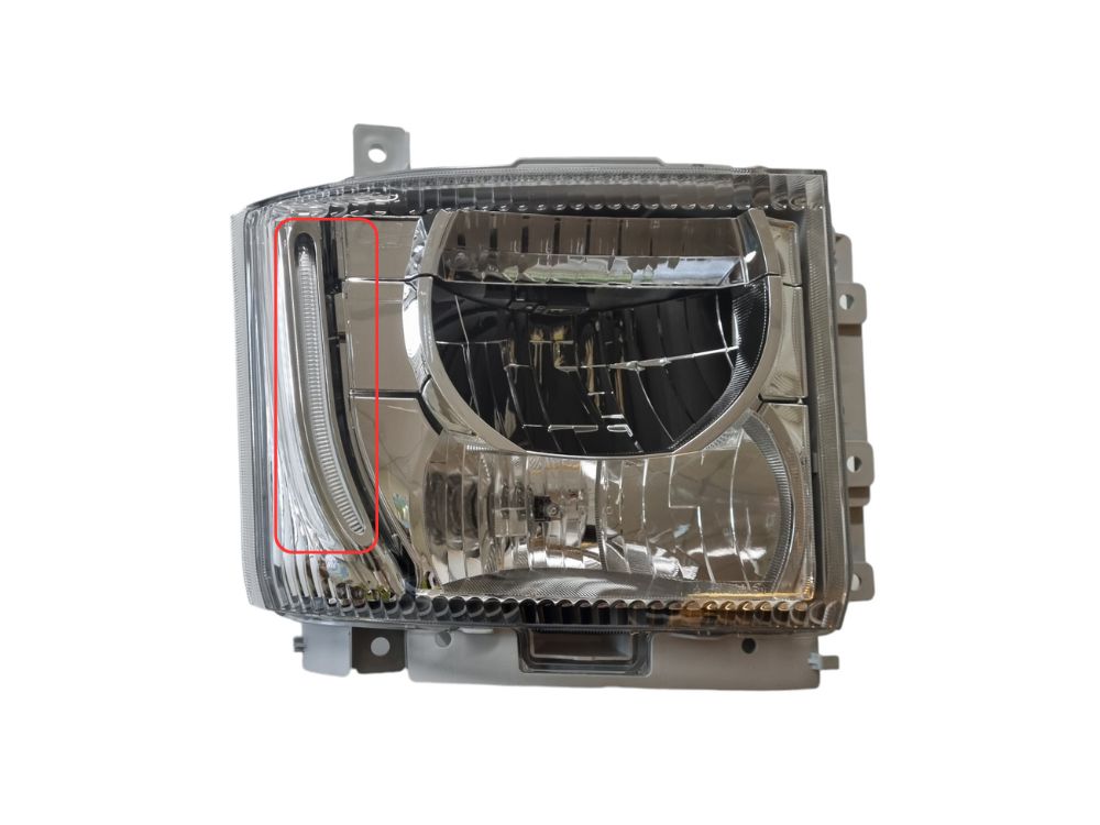 Isuzu F Series HeadLamp Right Hand – Electric Adjust – With Daytime Running Light – FRD/FRR/FSD/FSR/FTR/FSS 4X4/(07/2021-On) image 2