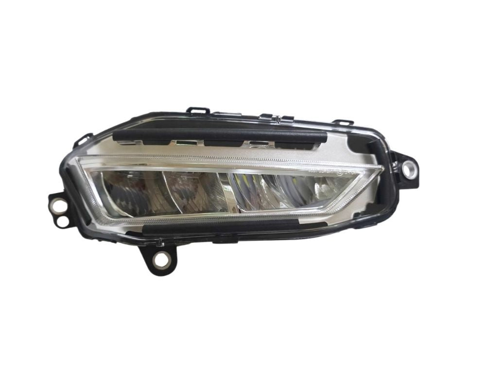 Volvo Version 5 Fog Lamp Right Hand – Clear – LED – With Extra High Beam – FH (2020-On) image 1