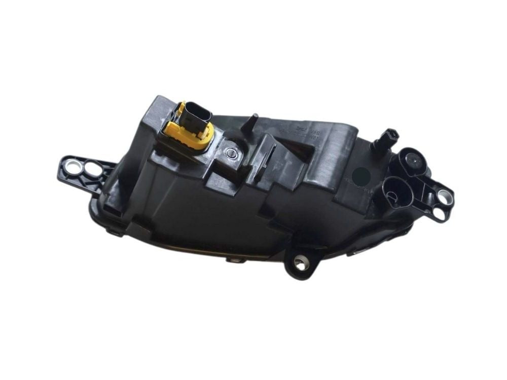 Volvo Version 5 Fog Lamp Right Hand – Clear – LED – With Extra High Beam – FH (2020-On) image 3