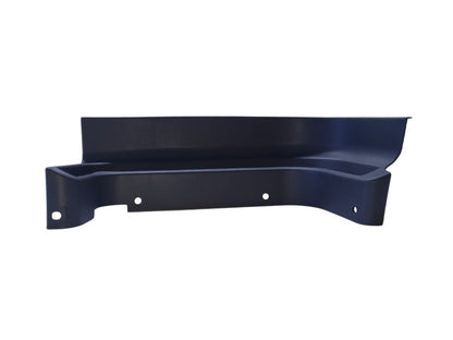Isuzu Giga Step Panel Garnish Right Hand – CXZ/CXY/CYZ/EXD/EXY/EXZ (1994-2017) image 1