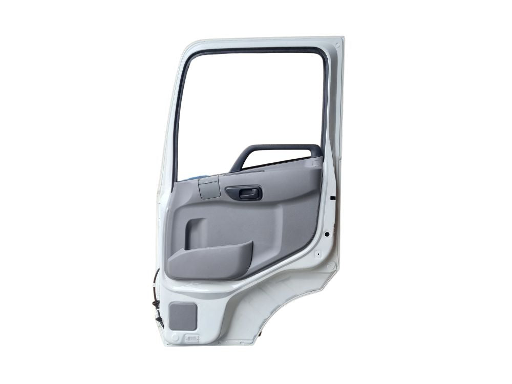 Nissan-UD Quon Door Complete Right Hand – Painted White – CK/CW/PD/PW/GK/GW (2007-2016) image 2