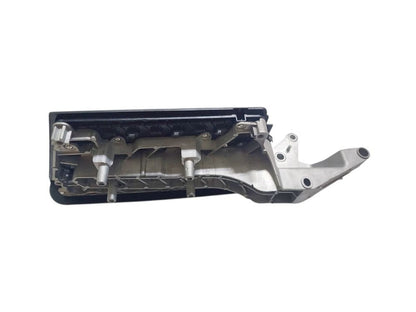 Volvo Version 5 Step Plate Plastic And Bracket Right Hand – Lowe r- Complete with Aluminium Tread – FM (2020-On) image 3