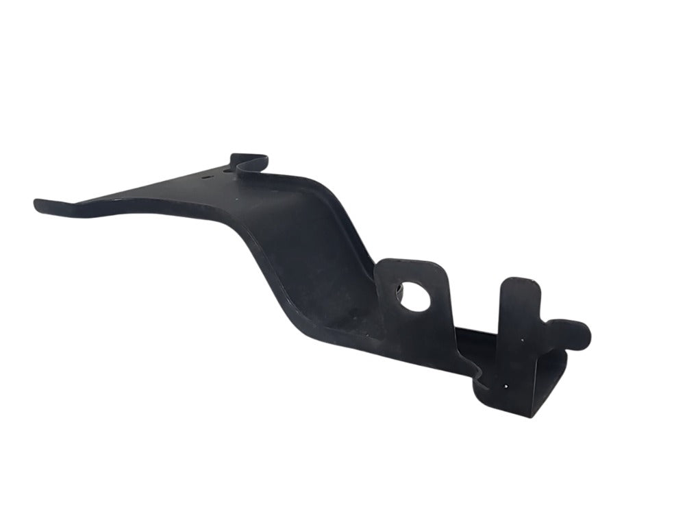 Isuzu F Series Side HeadLamp bracket Right Hand – FTR/FVD/FVL/FVM/FVR/FVZ/FVY/FXY/FXZ/FYH/FTS 4×4 (2008-On) image 3